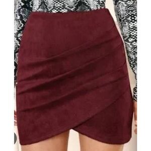 S.O. Burgundy XL skirt